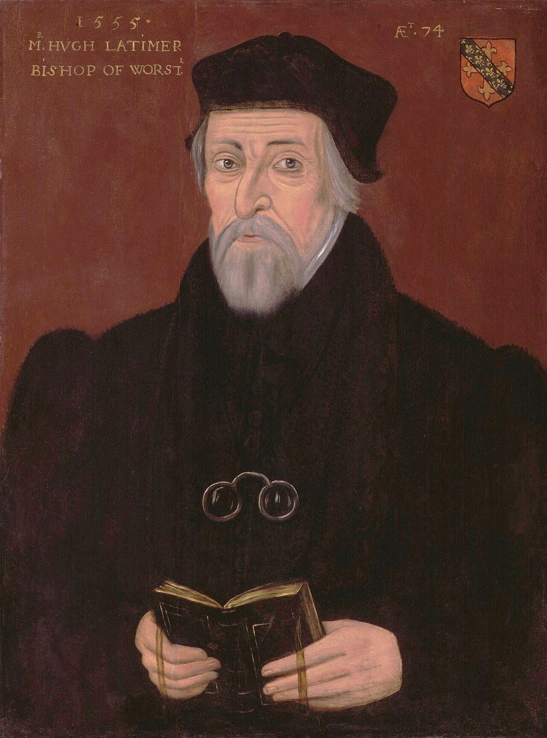 Retrato a óleo de Hugh Latimer, idoso, de barba branca e barrete preto, em trajes eclesiásticos